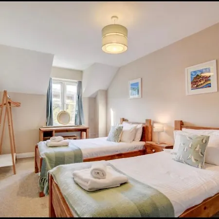 Harbour View - וויטבי